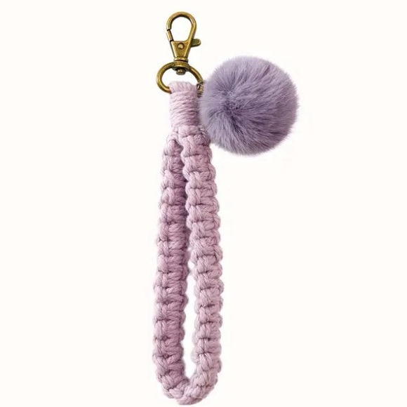 Custom Hand Woven Keychains. - Picture 4 of 6